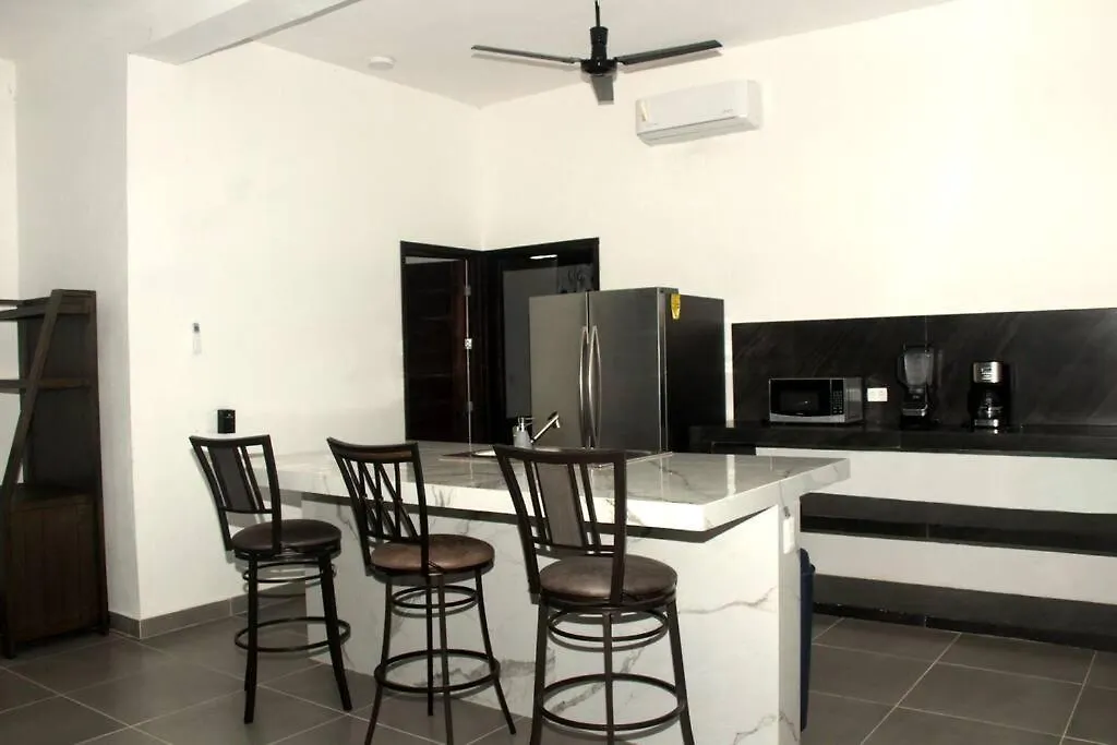 Semesterbostad Casa Honey 4 Bedroom Oasis With Pool! Bacalar